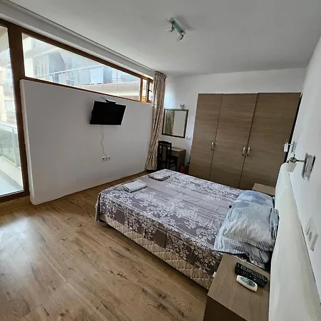 Bay My Ray 1 Pomorie